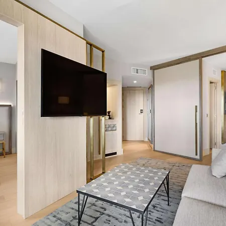 Hilton Mallorca Galatzo מלון 5*